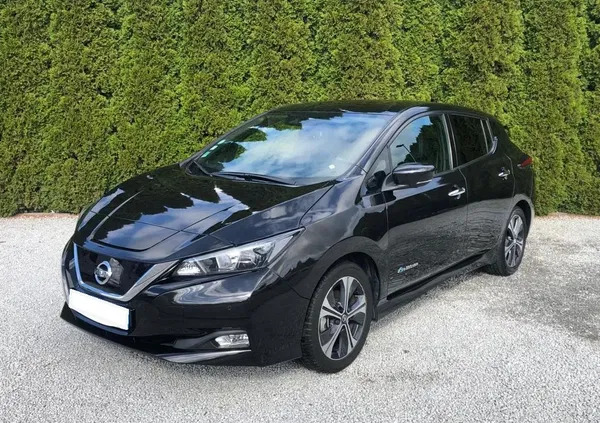 samochody osobowe Nissan Leaf cena 59900 przebieg: 154000, rok produkcji 2018 z Dobra